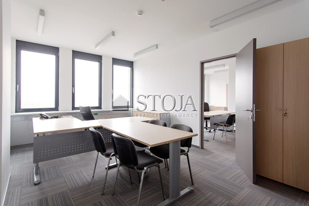 Oddaja, Poslovni prostor, Pisarna, Ljubljana mesto, Bežigrad, Bežigrad, 242.6 m2 — photo 2 of 6