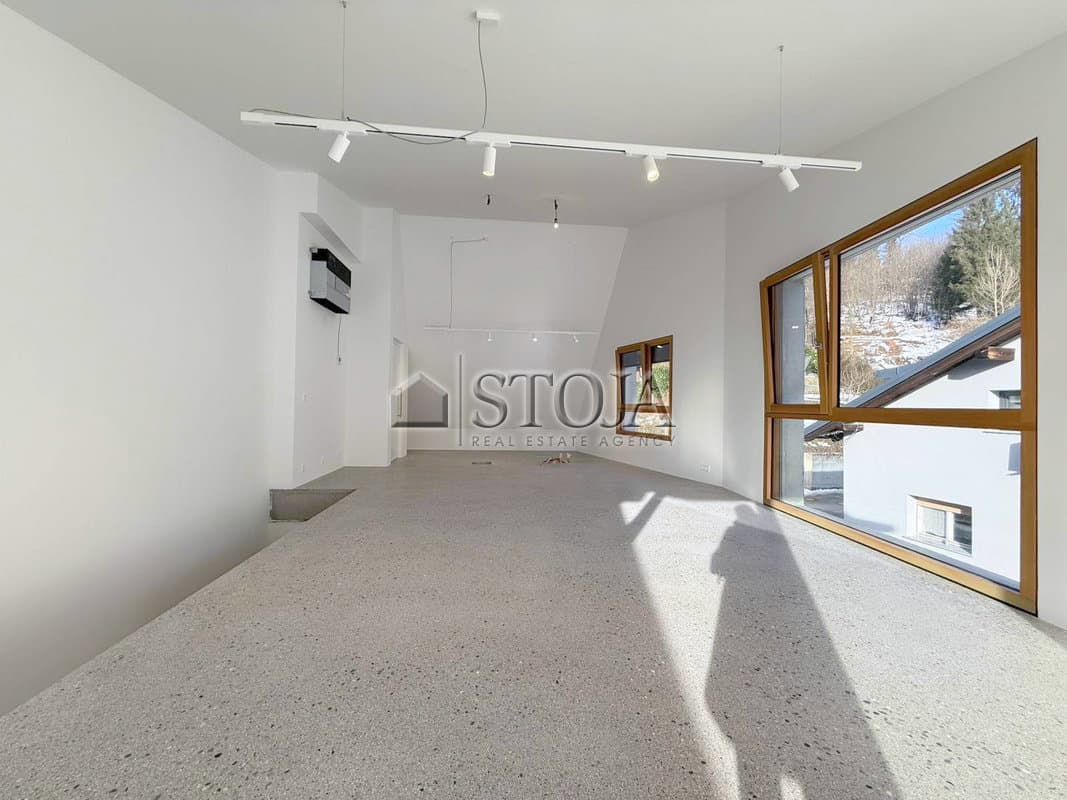 Prodaja, Stanovanje, 4-sobno, Ljubljana mesto, Vič-Rudnik, Rožna dolina, 158.7 m2 — photo 4 of 12