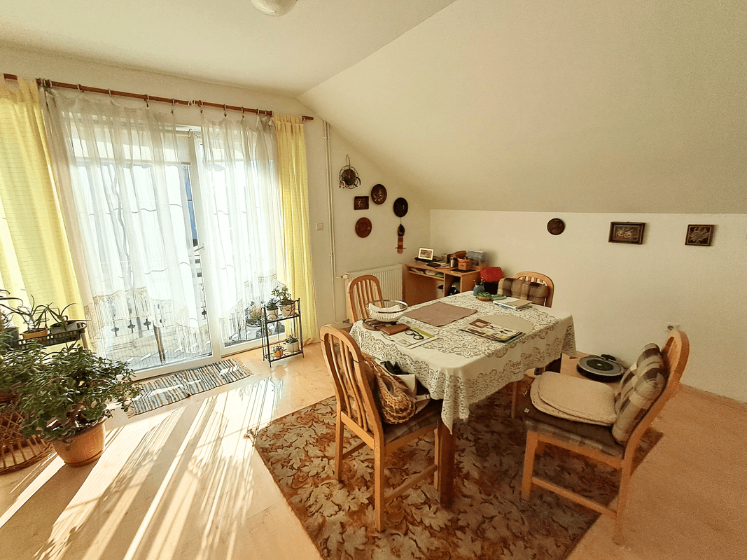 Prodaja, Stanovanje, 4-sobno, Ljubljana okolica, Dol pri Ljubljani, Videm, 104.2 m2 — photo 1 of 12