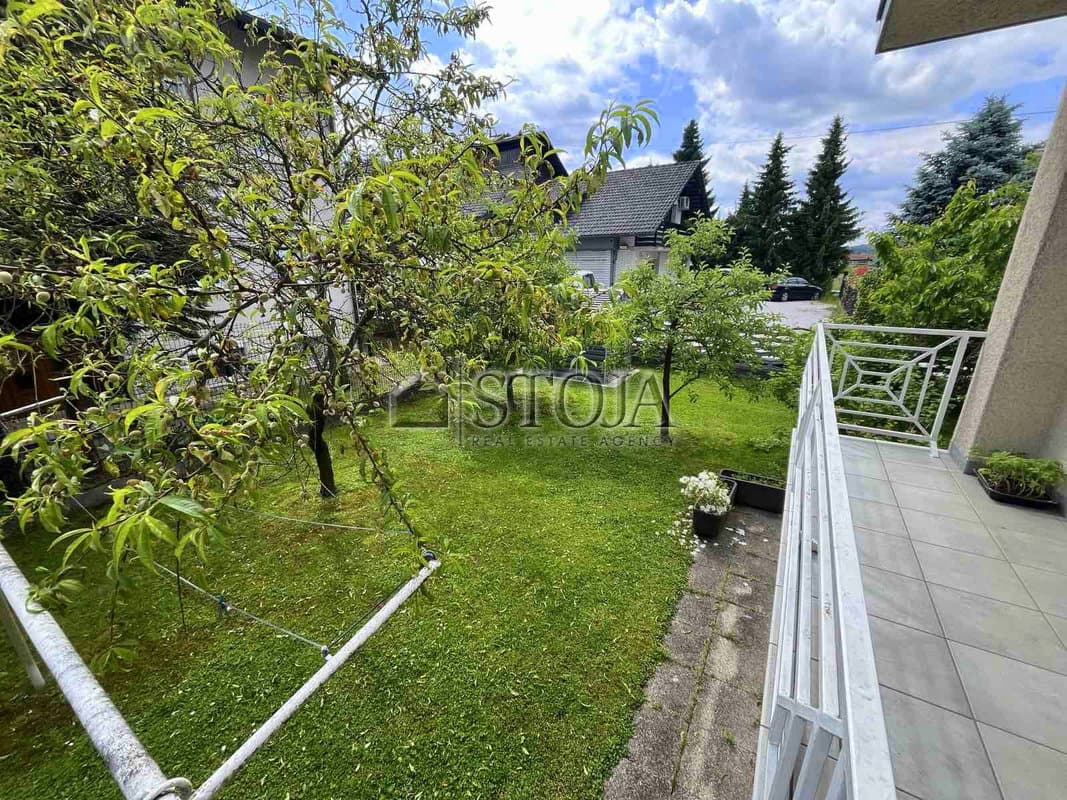 Prodaja, Hiša, Samostojna, Ljubljana mesto, Bežigrad, Črnuče, 271 m2 — photo 14 of 16