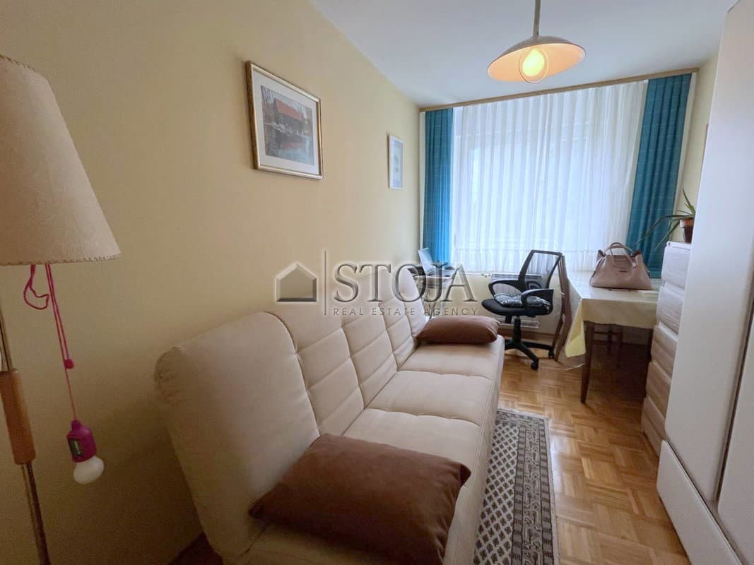 Prodaja, Hiša, Samostojna, Ljubljana mesto, Bežigrad, Črnuče, 271 m2 — photo 2 of 16