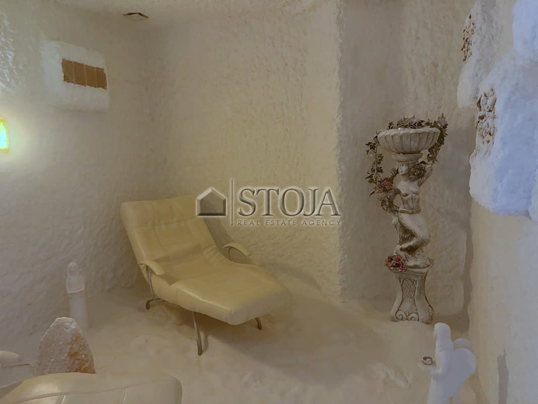 Prodaja, Poslovni prostor, Prostor za storitve, Ljubljana mesto, Center, Tabor, 80.6 m2 — photo 4 of 8