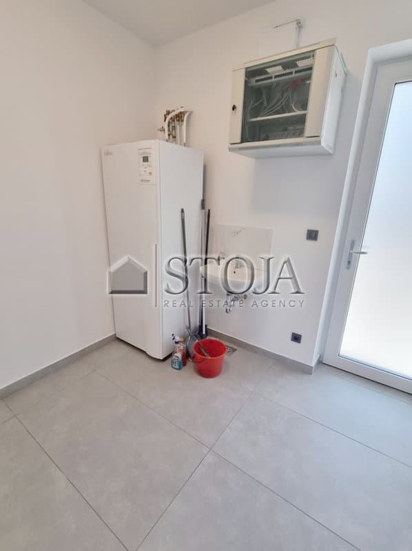 Oddaja, Hiša, Samostojna, Ljubljana okolica, Grosuplje, Grosuplje, 142.38 m2 — photo 10 of 12