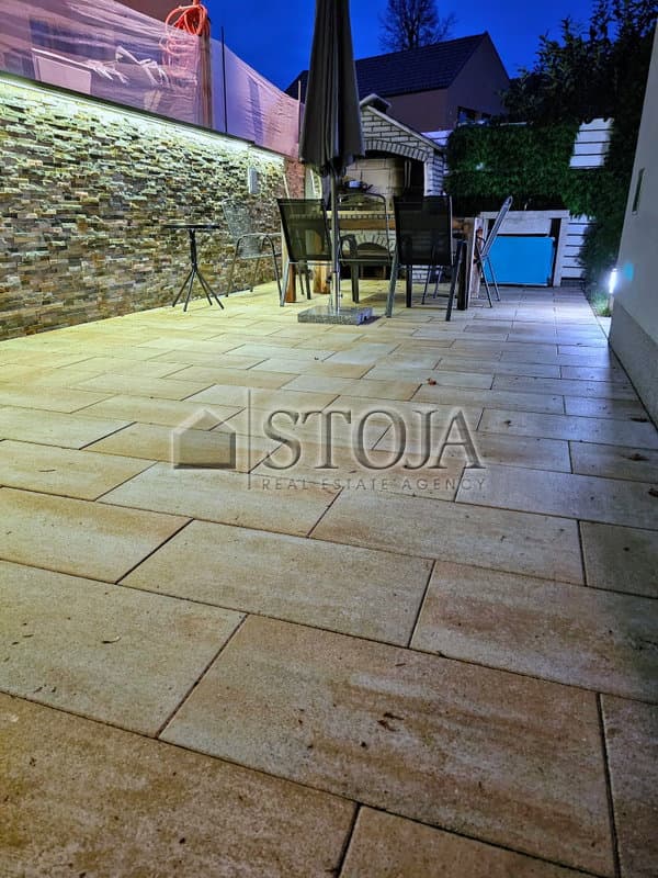 Oddaja, Hiša, Dvojček, Ljubljana okolica, Grosuplje, Grosuplje, 252.9 m2 — photo 12 of 12