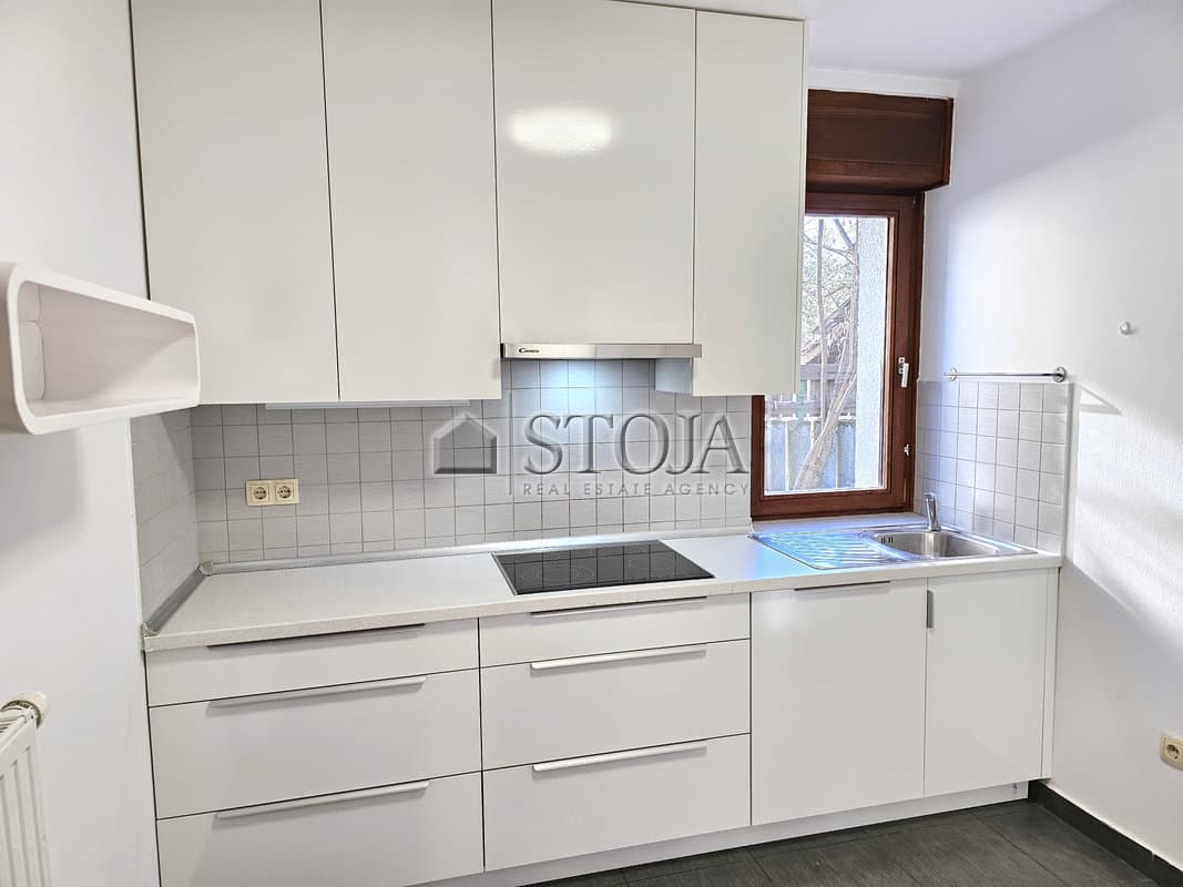 Oddaja, Hiša, Samostojna, Ljubljana mesto, Vič-Rudnik, Trnovo, 275 m2 — photo 5 of 17