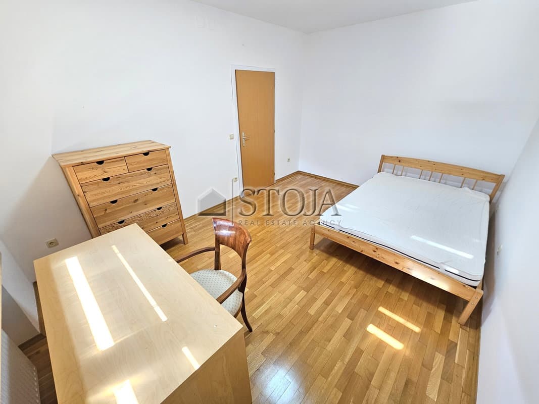 Oddaja, Hiša, Samostojna, Ljubljana mesto, Vič-Rudnik, Trnovo, 275 m2 — photo 14 of 17