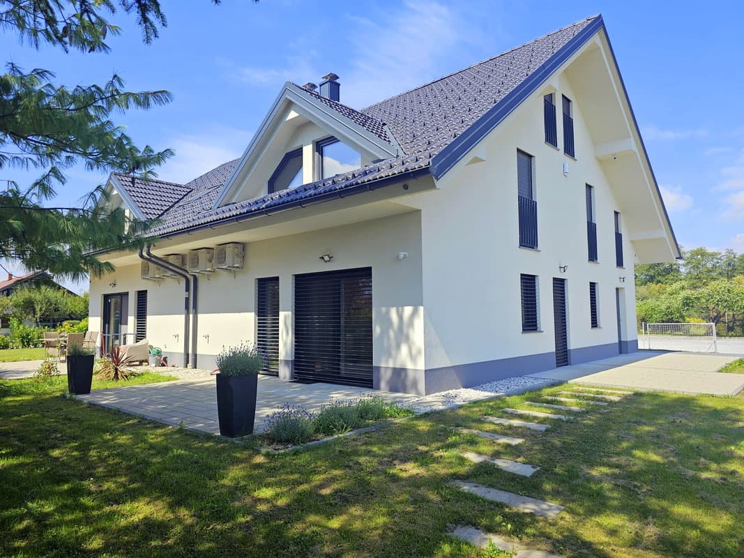 Oddaja, Hiša, Samostojna, Ljubljana mesto, Vič-Rudnik, Rudnik, 171 m2 — photo 1 of 17