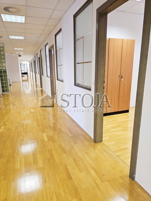 Oddaja, Poslovni prostor, Pisarna, Ljubljana mesto, Šiška, Šiška, 433 m2 — photo 5 of 13