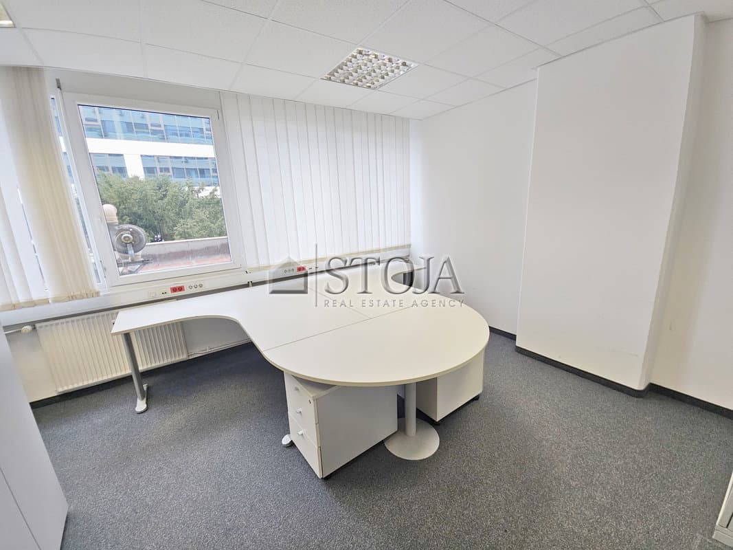 Oddaja, Poslovni prostor, Pisarna, Ljubljana mesto, Moste-Polje, BTC, 470 m2 — photo 3 of 10