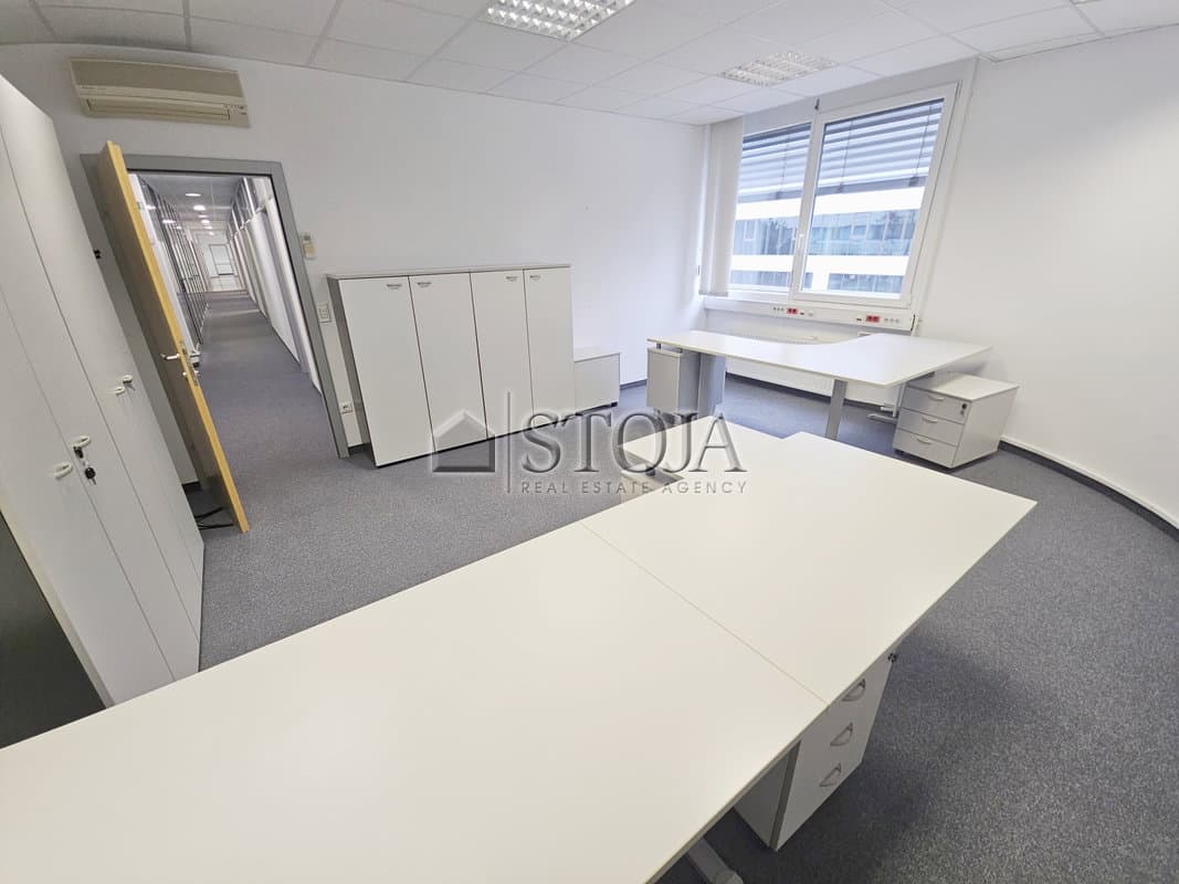Oddaja, Poslovni prostor, Pisarna, Ljubljana mesto, Moste-Polje, BTC, 612 m2 — photo 7 of 10