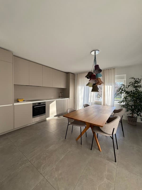 Prodaja, Stanovanje, 4-sobno, Ljubljana mesto, Bežigrad, Bežigrad, 125.6 m2 — photo 1 of 9