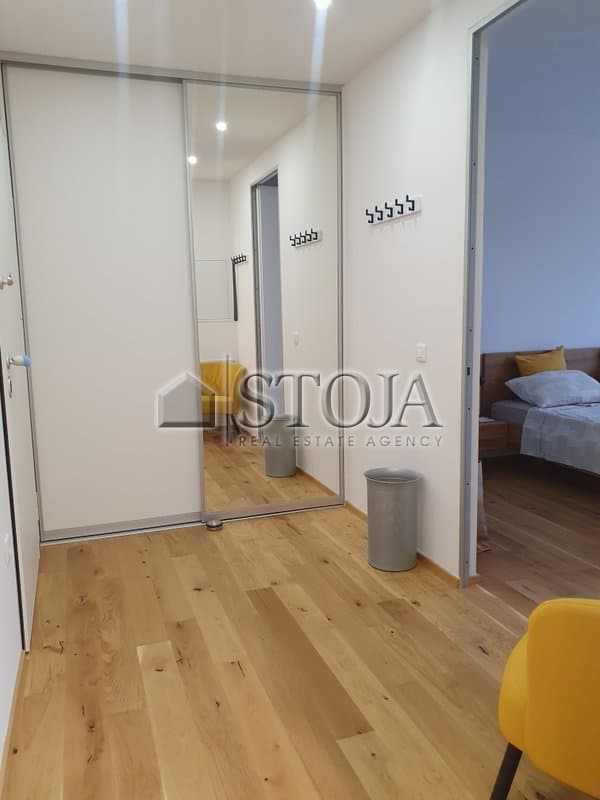Oddaja, Stanovanje, 3-sobno, Ljubljana mesto, Šiška, Koseze, 129.8 m2 — photo 6 of 8