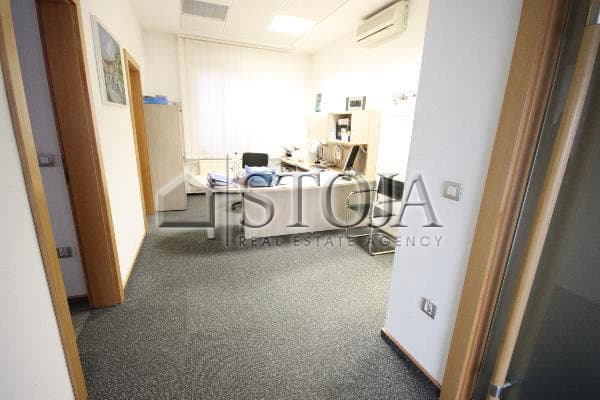 Oddaja, Hiša, Samostojna, Ljubljana mesto, Šiška, 543 m2 — photo 8 of 13