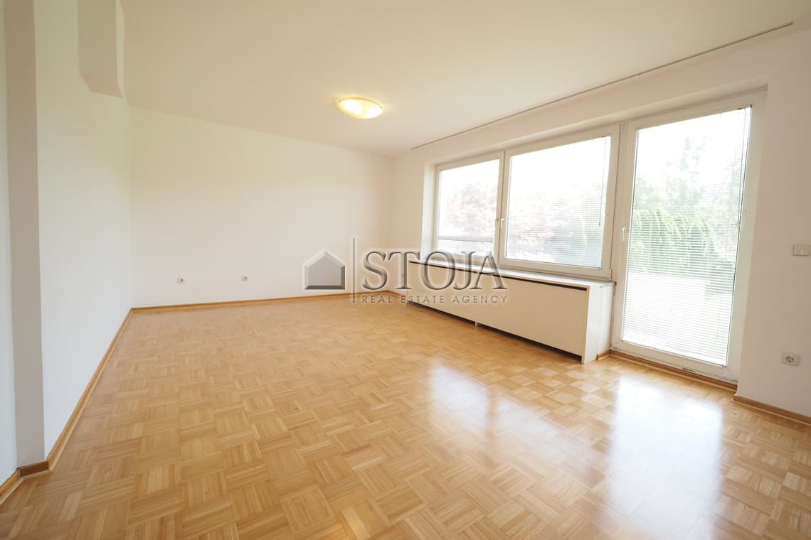 Oddaja, Hiša, Dvojček, Ljubljana mesto, Šiška, Vižmarje, 258.2 m2 — photo 2 of 12