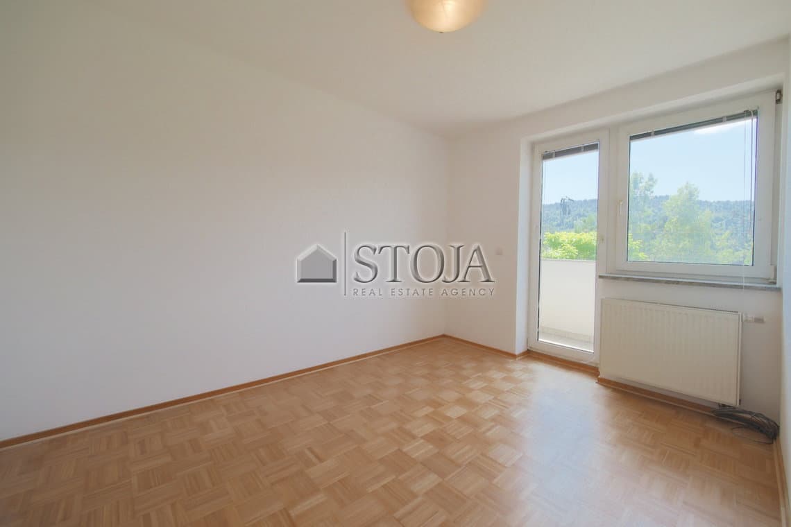 Oddaja, Hiša, Dvojček, Ljubljana mesto, Šiška, Vižmarje, 258.2 m2 — photo 5 of 12