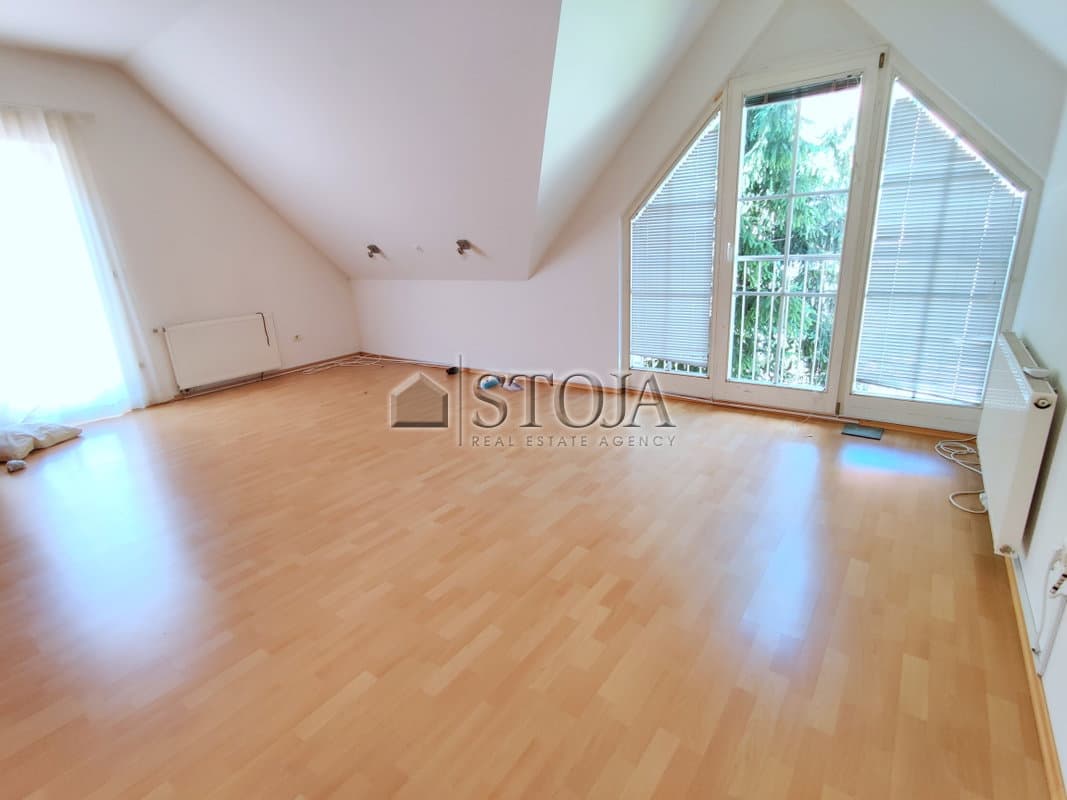 Oddaja, Hiša, Samostojna, Ljubljana mesto, Šiška, Sp. Šiška, 239.4 m2 — photo 6 of 9