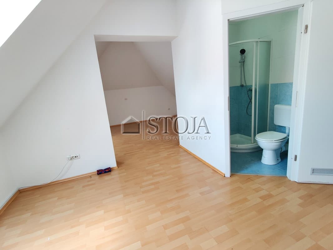 Oddaja, Hiša, Samostojna, Ljubljana mesto, Šiška, Sp. Šiška, 239.4 m2 — photo 7 of 9