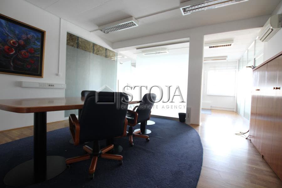 Oddaja, Poslovni prostor, Pisarna, Ljubljana mesto, Šiška, Sp. Šiška, 240 m2 — photo 6 of 15