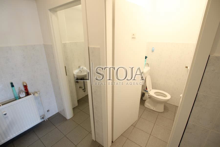 Oddaja, Poslovni prostor, Pisarna, Ljubljana mesto, Šiška, Sp. Šiška, 240 m2 — photo 7 of 15