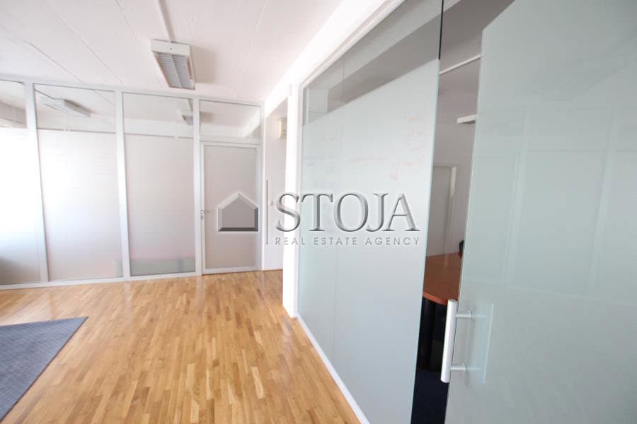 Oddaja, Poslovni prostor, Pisarna, Ljubljana mesto, Šiška, Sp. Šiška, 240 m2 — photo 15 of 15