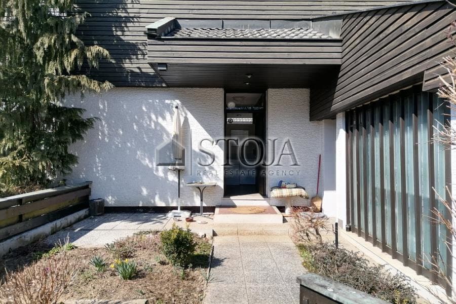 Oddaja, Stanovanje, Garsonjera, Ljubljana mesto, Šiška, Koseze, 15 m2 — photo 4 of 12