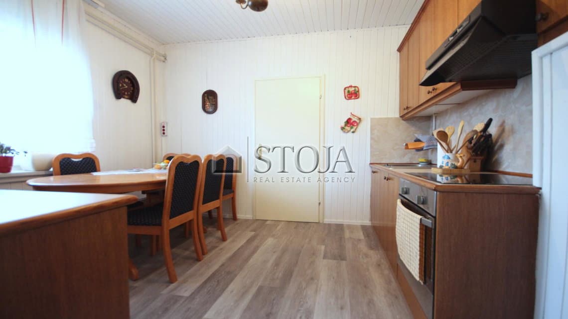 Prodaja, Hiša, Samostojna, Ljubljana okolica, Škofljica, Škofljica, 275 m2 — photo 9 of 48