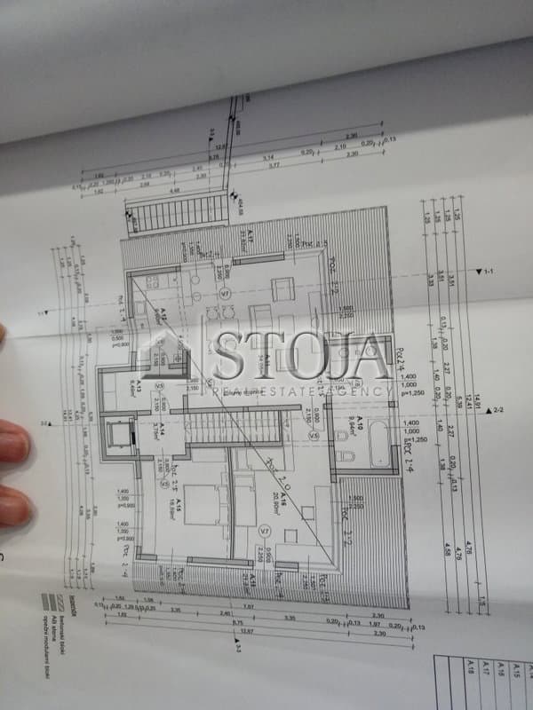 ODLIČNA HIŠA V TRETJI PODALJŠANI FAZI! — photo 2 of 13