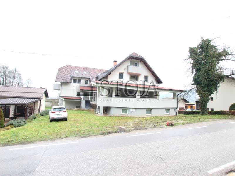 Prodaja, Poslovni prostor, Poslovni kompleks, Ljubljana okolica, Borovnica, 1200 m2 — photo 13 of 20