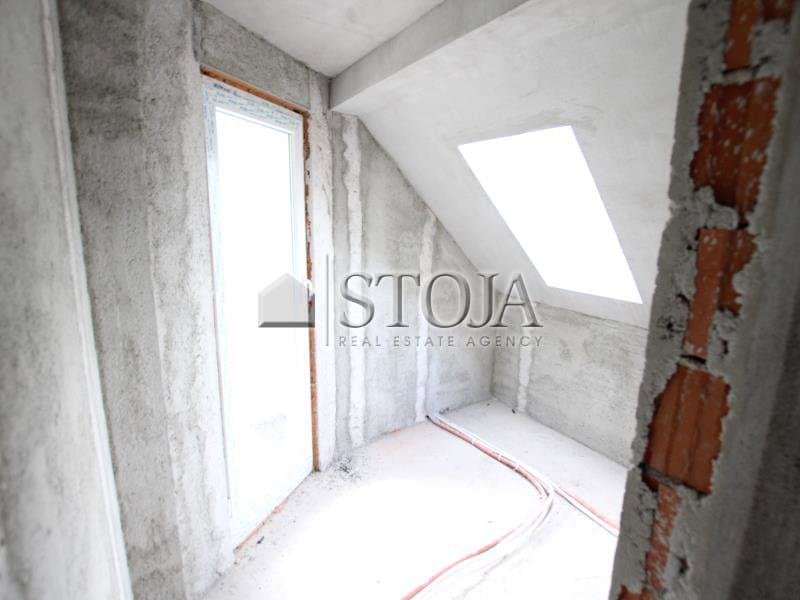 Prodaja, Poslovni prostor, Poslovni kompleks, Ljubljana okolica, Borovnica, 1200 m2 — photo 18 of 20