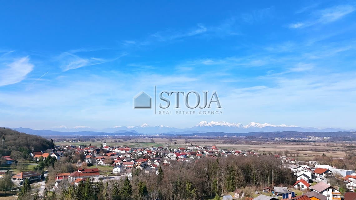 Prodaja, Parcela, Zazidljiva, Ljubljana okolica, Ig, Ig, 10589 m2 — photo 3 of 6