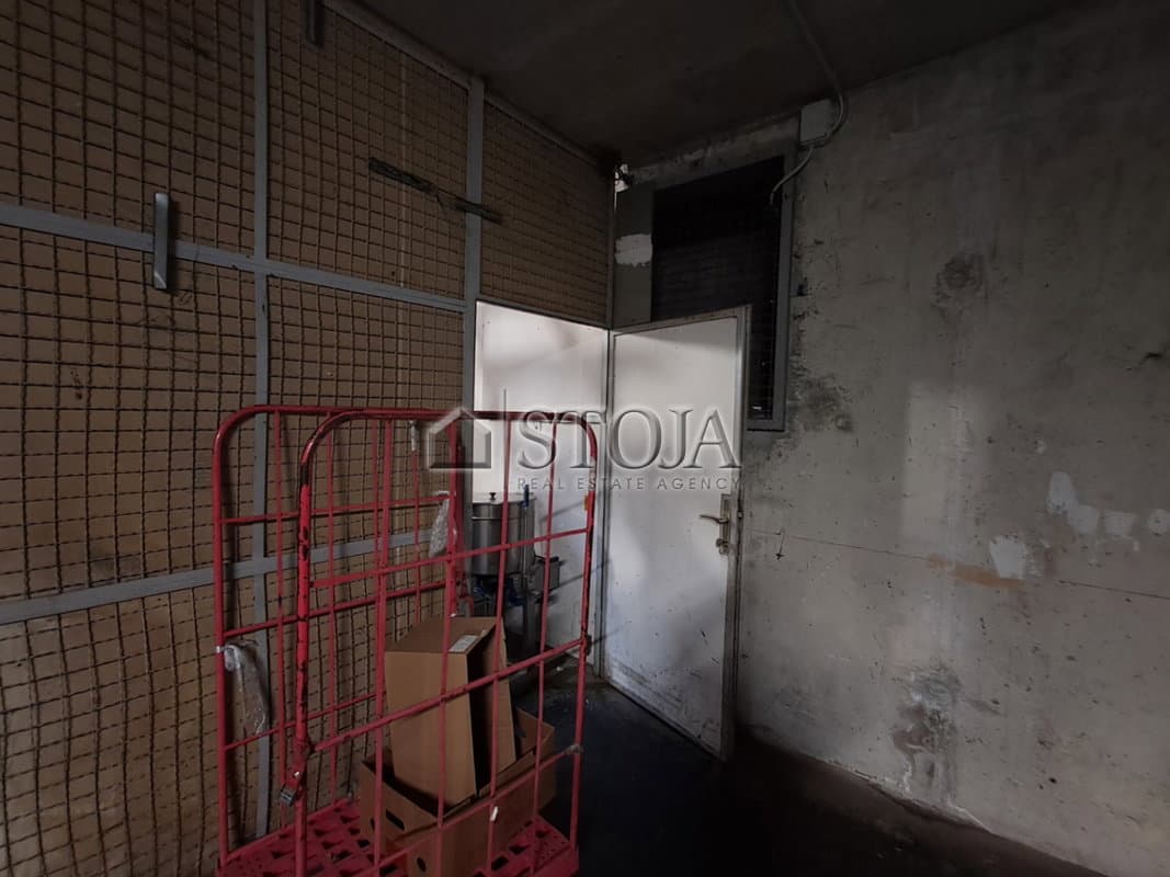 Prodaja, Poslovni prostor, Gostinski lokal, Ljubljana mesto, Moste-Polje, Polje, 207.7 m2 — photo 23 of 23