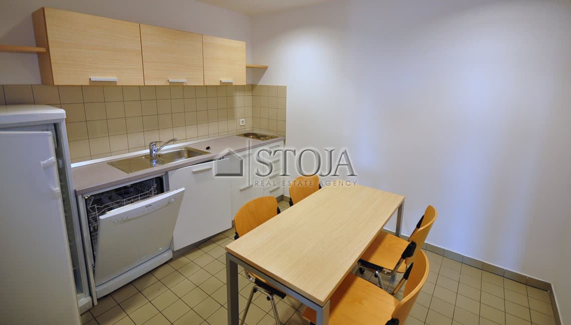 Oddaja, Poslovni prostor, Pisarna, Ljubljana mesto, Bežigrad, Bežigrad, 242.6 m2 — photo 3 of 6