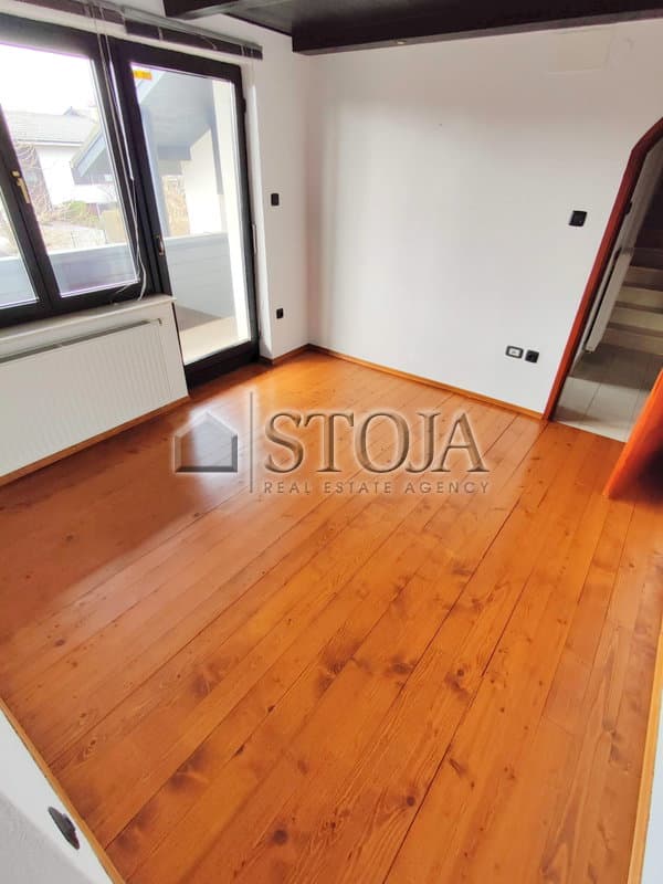 Oddaja, Hiša, Vrstna, Ljubljana okolica, Domžale, Vir, 299 m2 — photo 8 of 15