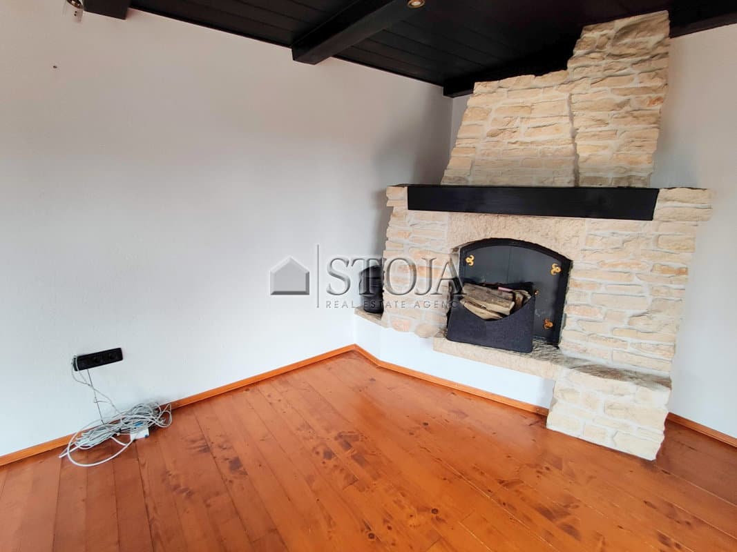 Oddaja, Hiša, Vrstna, Ljubljana okolica, Domžale, Vir, 299 m2 — photo 3 of 15