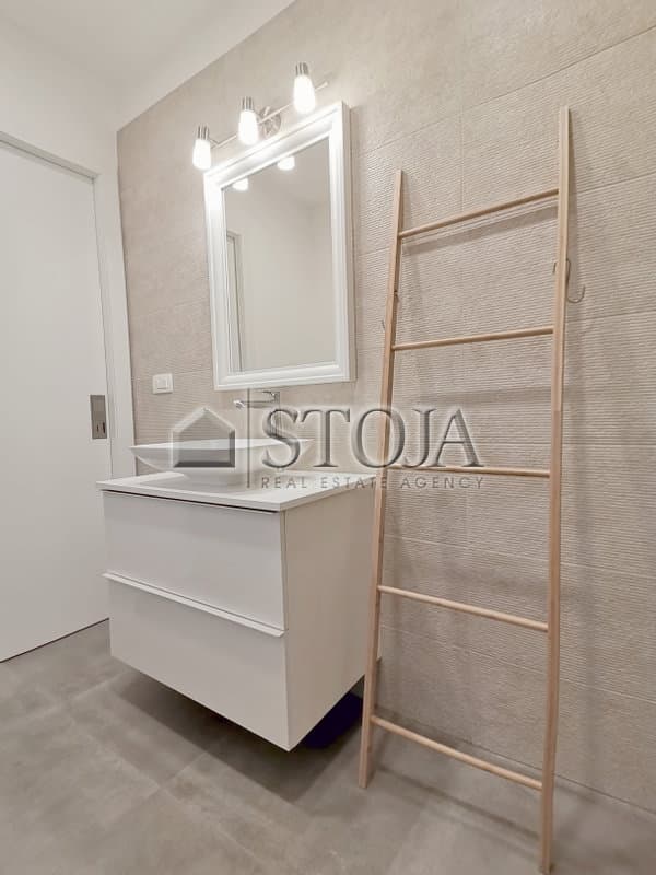 Oddaja, Hiša, Dvojček, Ljubljana mesto, Vič-Rudnik, Rudnik, 154.6 m2 — photo 12 of 19