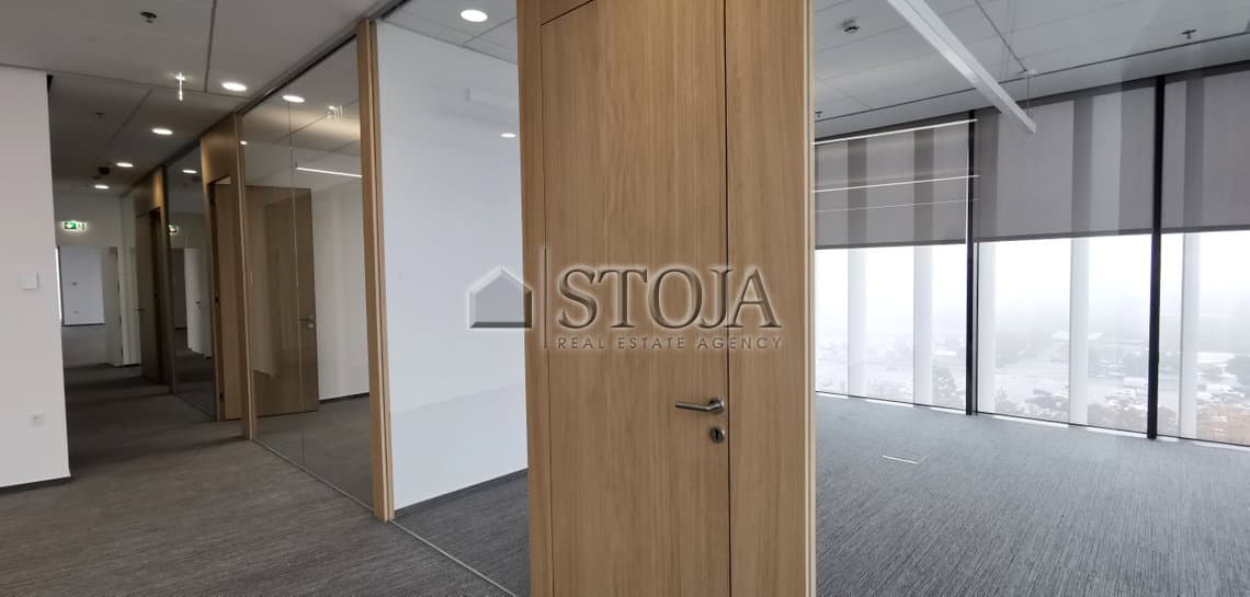 DCB Montana, poslovna stavba, trajnostna gradnja, dgnb certifikat, pisarne Slovenija, luksuzni prostori — photo 7 of 15