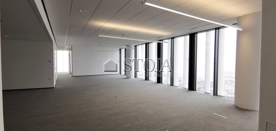 moderna stavba, Pisarne Slovenija, eksluzivna poslovna stavba, energetsko učinkovita, DGNB certifikat, btc pisarne, luksuzne pisarne — photo 9 of 12