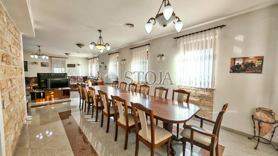 Prodaja, Hiša, Samostojna, Ljubljana mesto, Bežigrad, Bežigrad, 777.5 m2 — photo 6 of 7