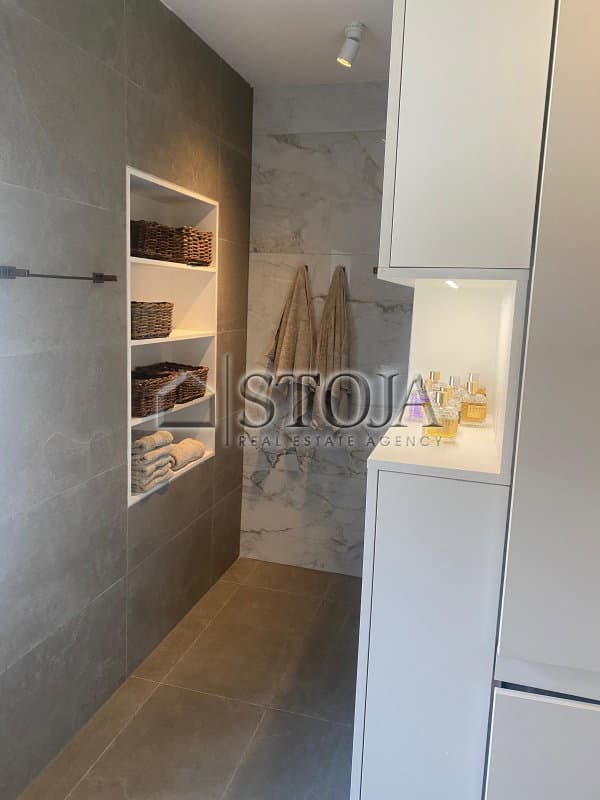 Prodaja, Stanovanje, 4-sobno, Ljubljana mesto, Bežigrad, Bežigrad, 125.6 m2 — photo 6 of 9