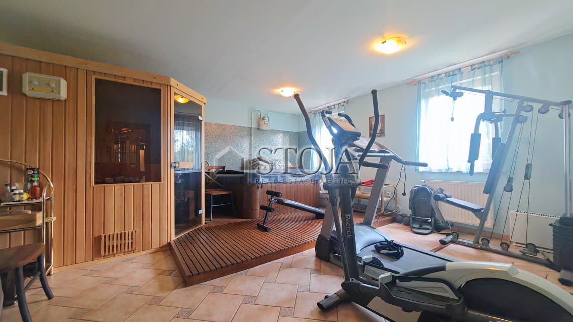 Oddaja, Hiša, Samostojna, Ljubljana mesto, Vič-Rudnik, Dolgi most, 224 m2 — photo 12 of 25