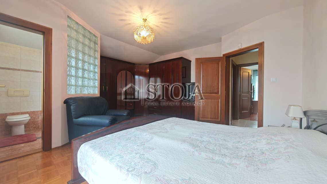 Oddaja, Hiša, Samostojna, Ljubljana mesto, Vič-Rudnik, Dolgi most, 224 m2 — photo 19 of 25