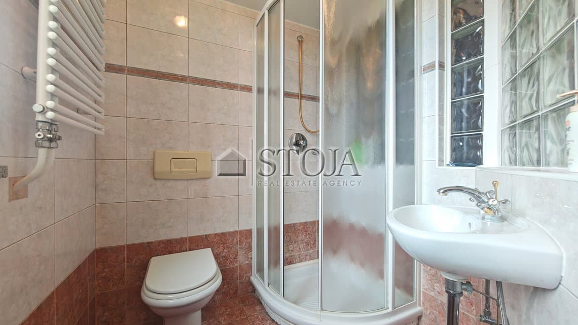 Oddaja, Hiša, Samostojna, Ljubljana mesto, Vič-Rudnik, Dolgi most, 224 m2 — photo 20 of 25