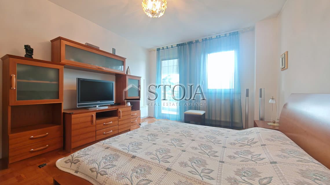 Oddaja, Hiša, Samostojna, Ljubljana mesto, Vič-Rudnik, Dolgi most, 224 m2 — photo 21 of 25