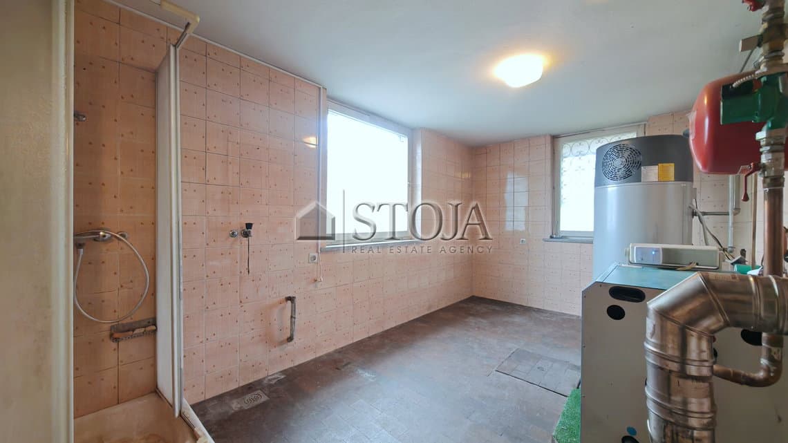 Prodaja, Hiša, Samostojna, Ljubljana mesto, Šiška, Dravlje, 400 m2 — photo 8 of 40