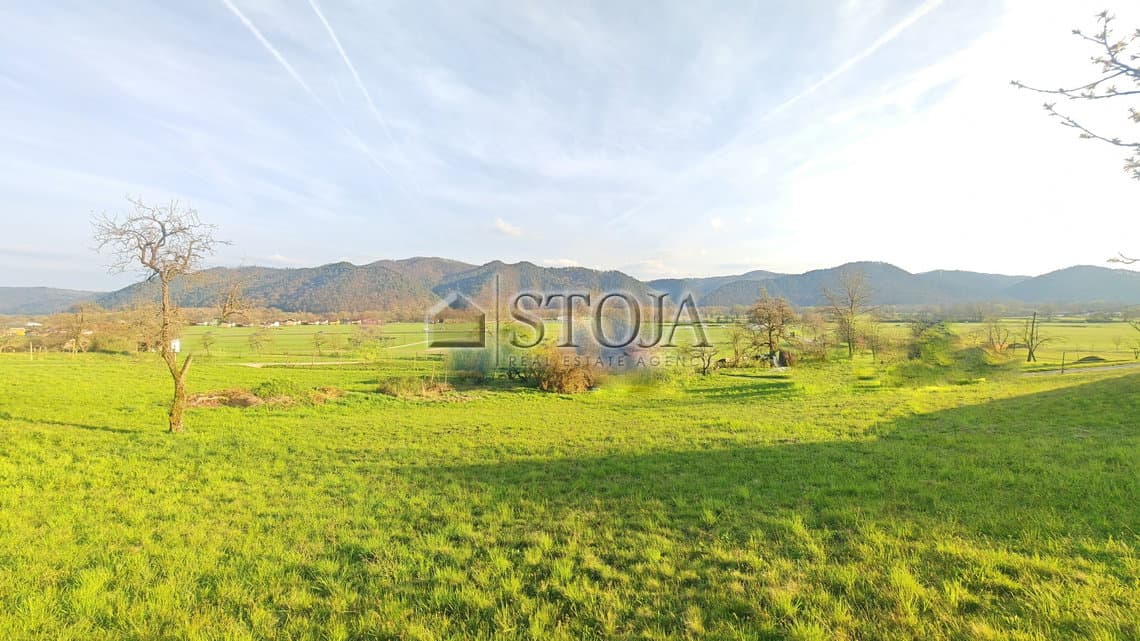 Prodaja, Parcela, Zazidljiva, Ljubljana okolica, Dol pri Ljubljani, Dol pri Ljubljani, 479 m2 — photo 1 of 4