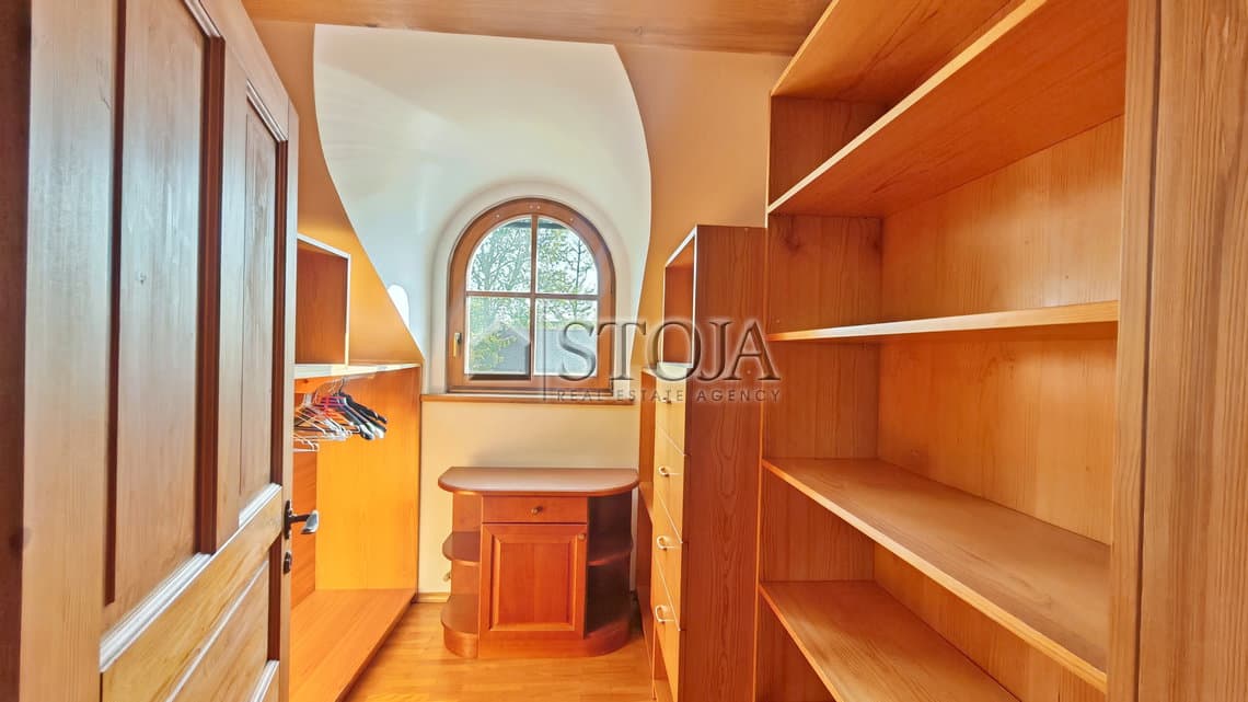 Oddaja, Hiša, Samostojna, Ljubljana okolica, Brezovica, Brezovica pri Ljubljani, 209 m2 — photo 10 of 17