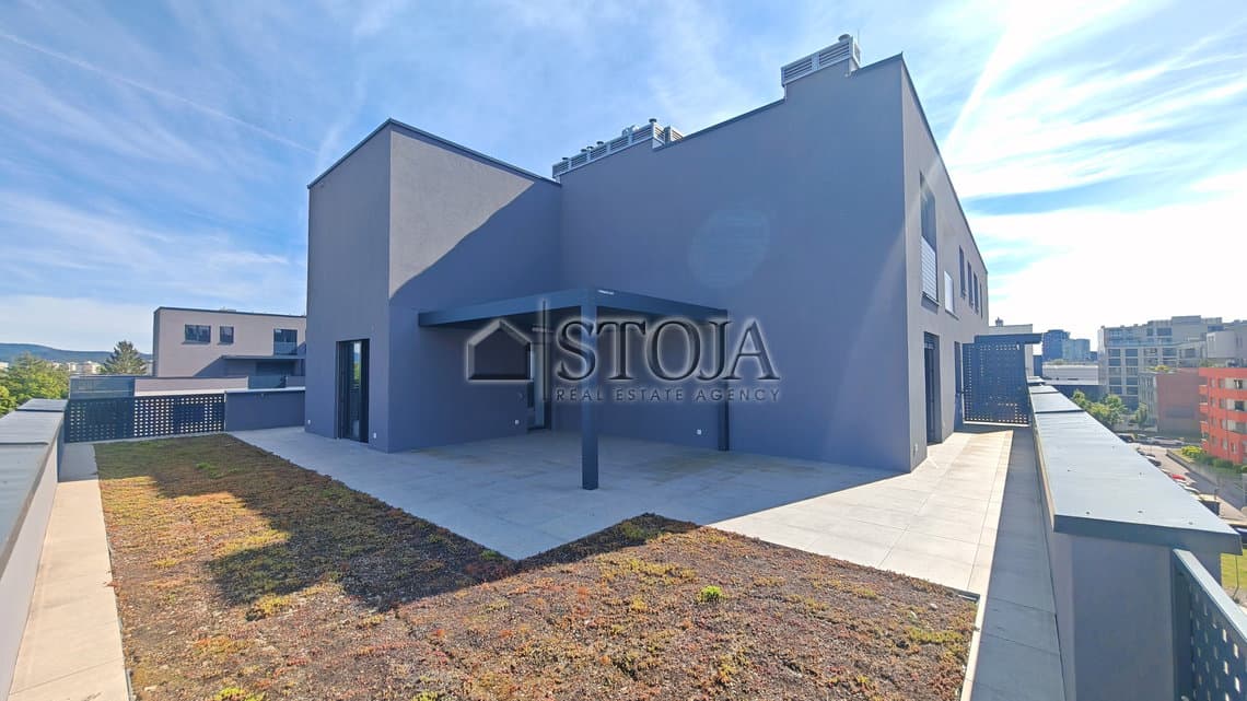Prodaja, Stanovanje, 4-sobno, Ljubljana mesto, Moste-Polje, Zelena jama, 282.9 m2 — photo 1 of 29