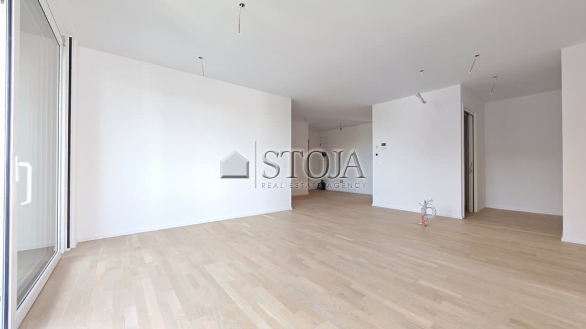 Prodaja, Stanovanje, 4-sobno, Ljubljana mesto, Moste-Polje, Zelena jama, 282.9 m2 — photo 15 of 29