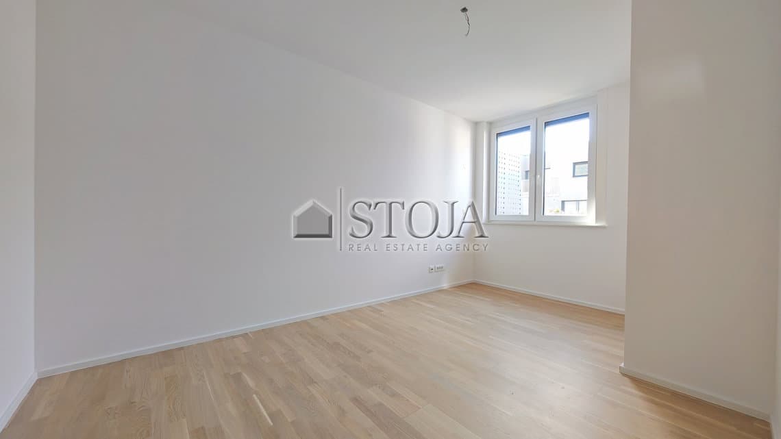 Prodaja, Stanovanje, 4-sobno, Ljubljana mesto, Moste-Polje, Zelena jama, 282.9 m2 — photo 16 of 29