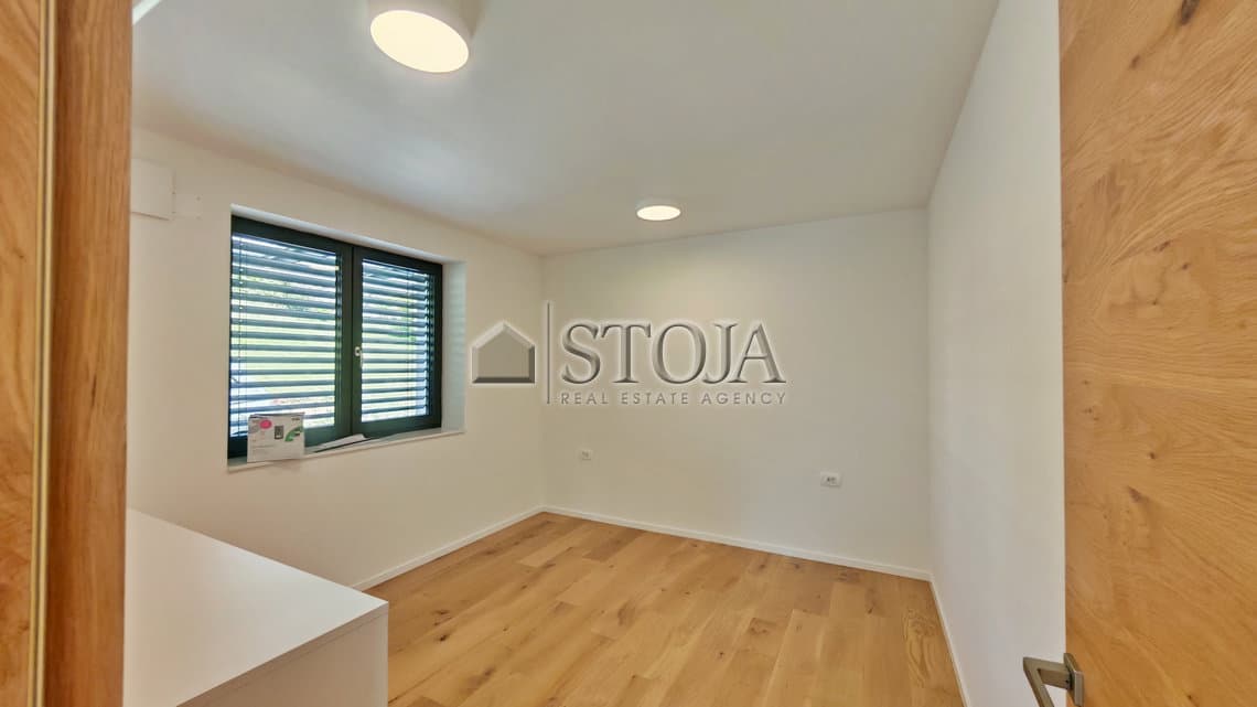 Oddaja, Hiša, Samostojna, Ljubljana mesto, Vič-Rudnik, Vič, 360 m2 — photo 10 of 14